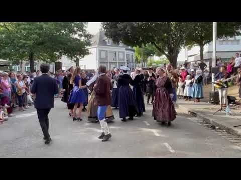 Cercle Brizeux - FIL 2022 - Pach pi