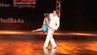 Carlos Paredes & Diana Giraldo Rivera "Pajaro Azul"