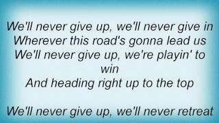 Royal Hunt - Never Give Up Lyrics