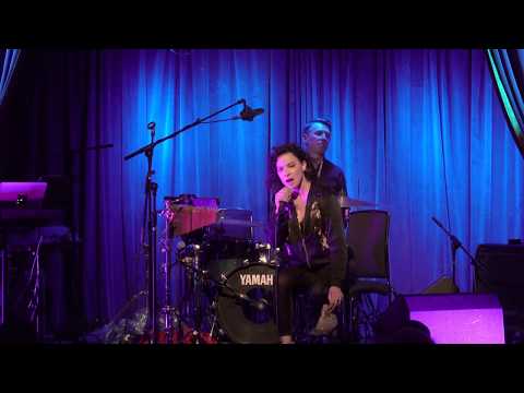 Camille O'Sullivan: "Purple Rain" (Prince)