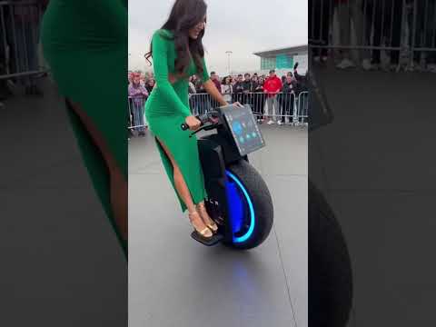 TESLA Motorcycle! 💚 Emerald Green Dress Super Smooth Ride