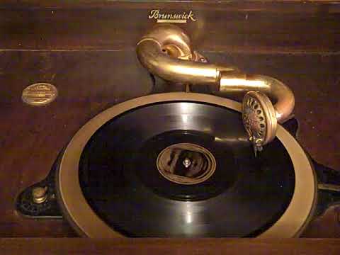 BEN BERNIE'S HOTEL ROOSEVELT ORCH. - HELLO, SWANEE, HELLO - ROARING 20'S BRUNSWICK CORTEZ