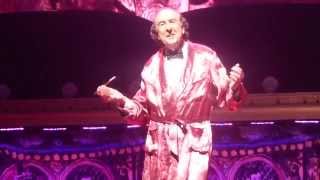 Monty Python - O2 Arena, London 4-7-14 - Penis Song