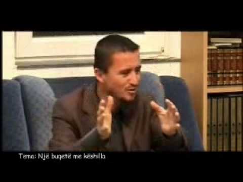 "Nje buqete me keshilla" - Hoxhë Ahmed Kalaja