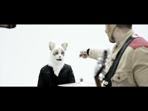 Video thumbnail for Shakin’ off the Rust - Live on Display