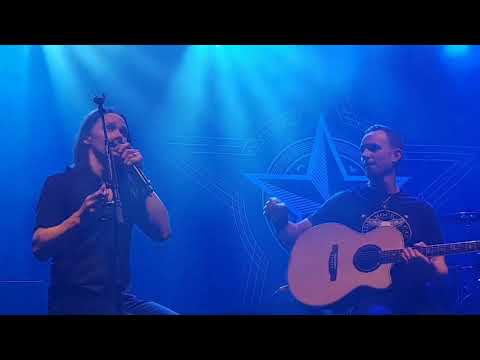 Funny moment with Myles Kennedy in Vienna "Boobs & Making Out" (18/10/2017 )