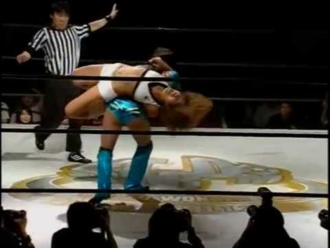 Dark Angel (Sarah Stock) vs. Kyoko Kimura
