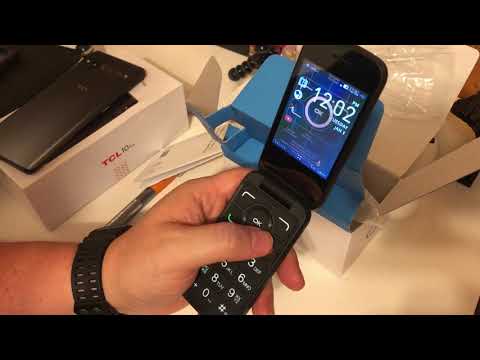 Unboxing the Alcatel Go Flip 3