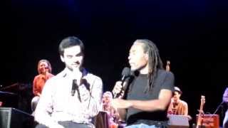 Bobby McFerrin - Whole World in His Hand - with audience members