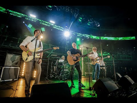 Dakota & Atis Ieviņš - Kurtizāņu ugunskurs | Basketbola zaļumballe Latvija - Lietuva