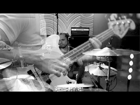 Video thumbnail for Don’t Wanna Deal