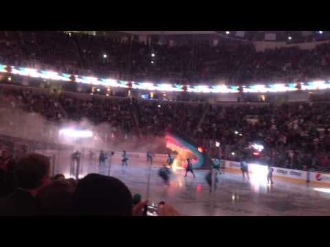 Opening. LA Kings vs San Jose Sharks(Nov 27, 2013).