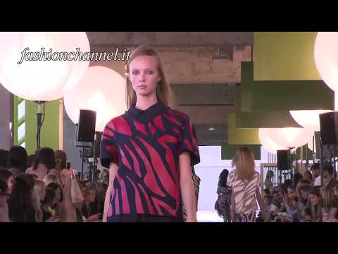 "Veronique Leroy" Spring Summer 2012 Paris HD 1 of 2 pret a porter women by FashionChannel
