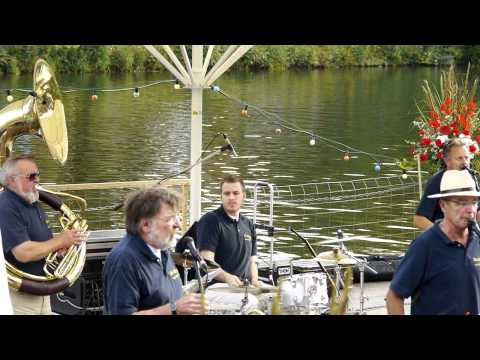 Rottenburg Neckarfest: Everybody loves Bier & Wein, Die Gluzger