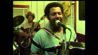 Lawrence "Black" Ardoin: Joe Pitre a Deux Femmes (1983)