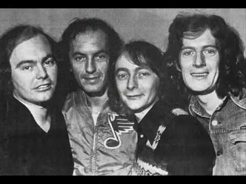 Sutherland Brothers & Quiver - Secrets