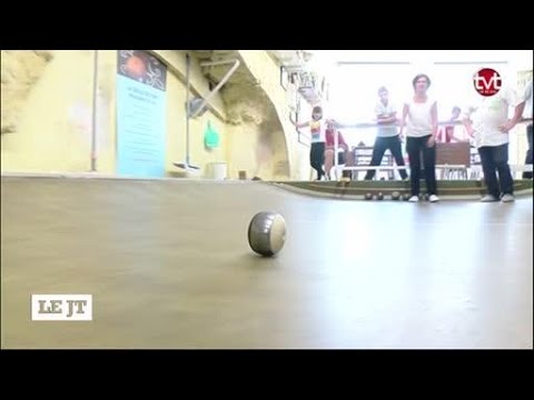 Boule de Fort, a traditional sport from the Loire Valley