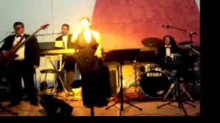 Organización Musical Copacabanda - Al favor de la Soledad (Gloria Trevi).wmv