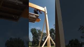 1,000lb LVL ridge beam 💪🏼 #framing #homebuilding #ownerbuilder