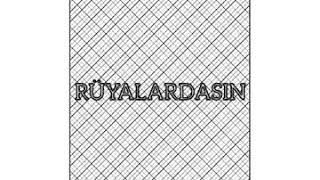 ŞİMDİ UZAKLARDASIN HAYALLERDESİN ❤😢(DUYGUSAL VİDEO)