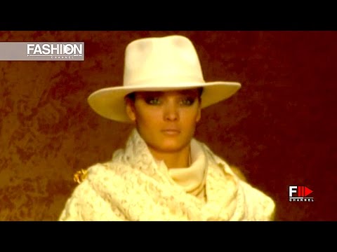 LAURA BIAGIOTTI Fall 2011 2012 Milan - Fashion Channel