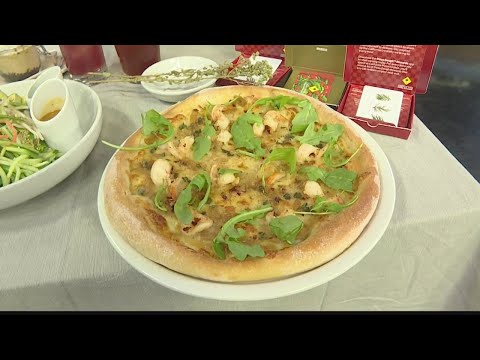 download lagu mp3 mp4 California Pizza Specials, download lagu California Pizza Specials gratis, unduh video klip California Pizza Specials