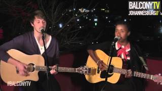 FLINT MEET SPARK - BIG BLACK BEAR (BalconyTV)