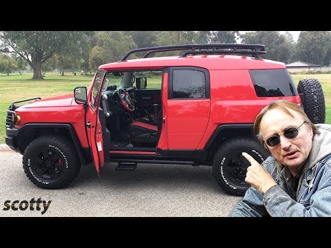 Here’s Why You Need to Buy a Toyota FJ Cruiser
