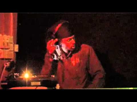 JAH TROOPERS - FANTAN MOJAH UK TOUR '08' PT.1.m4v