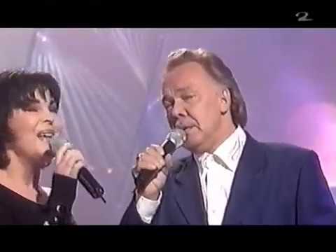 Kari Ja Paula  - Häipyy etäisyys