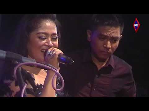 Lilin Herlina feat. Geri - Beda Usia | Dangdut (Official Music Video)