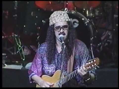 Os Novos Baianos - Moraes Moreira e Pepeu Gomes - Samba da minha terra - Heineken Concerts 97