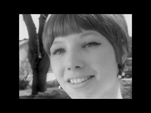 Hootenanny Singers Marianne 4K 50FPS