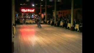 Video thumbnail for Paula Franciotti & Orlando Scarpelli - Exhibición Aniversario CLUB GRICEL