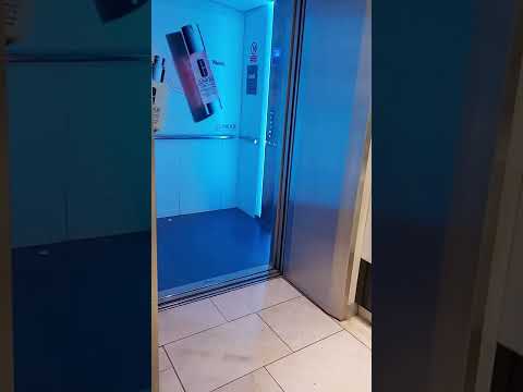 VERY AWESOME!! 2015 otis gen2 lift at House Of Fraser in Guildford