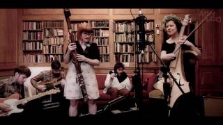 Moulettes - Underwater Painter | After Dark Presents