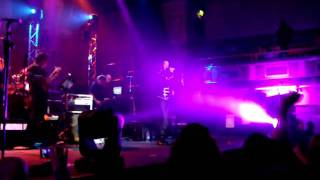 911 concert at Warrington - Baby come back to me