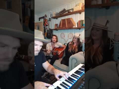 3 One Oh - "Drive Me Wild" Live in Studio