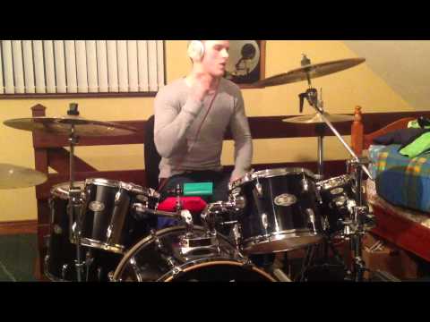 Will.i.am feat Britney Spears - scream and Shout (Dan Laird Drum Cover)