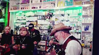 &quot;Sweet Heaven When I Die&quot; - Thompson Street Medicine Show