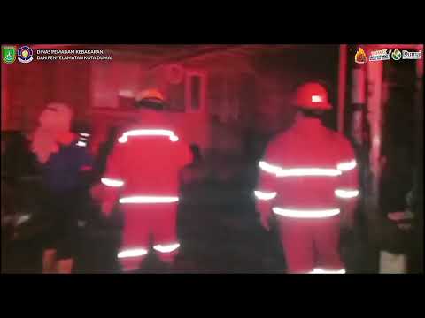 Kebakaran 1 Unit Ruko Demi Permanen Di Jalan Ombak