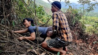 Download lagu Full video: 55-day journey building a shelter in the deep jungle mp3