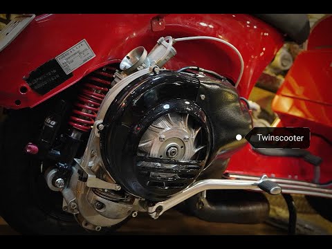 Vespa PX 2017 BFA306 cc By Twinscooter