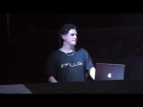 Charly Madea - Ïnflux @ SMF - China.