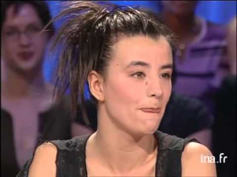 Romane BOHRINGER for "The Seven Days of Simon" - INA Archive