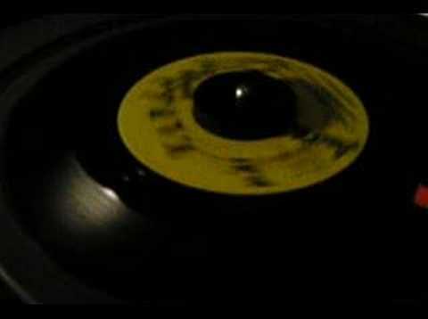 The Velvelettes-Lonely Lonely Girl Am I