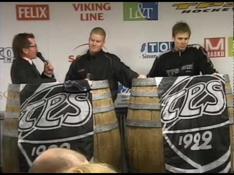 9.3.2010 Haastattelu: Atte Engren & Aki Uusikartano