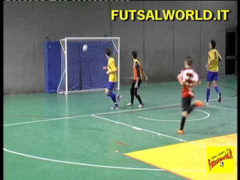 ... pallonetto e GOOOOOOOOLLLLLLLL Giacomo Grisolia