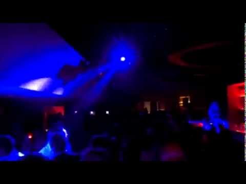 Deeptwinz play Ilyas Clooz - Haze (Original)  @ Midweekfeesten after party