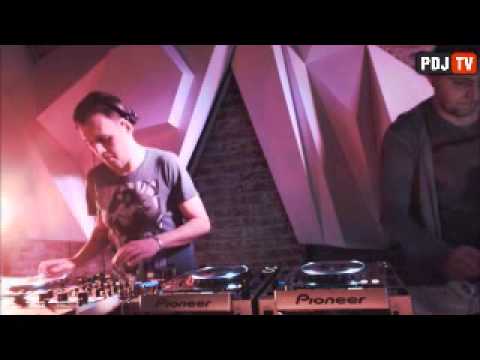 Dani Hageman AKA Muzikjunki live at PromoDJ TV 15-02-2014